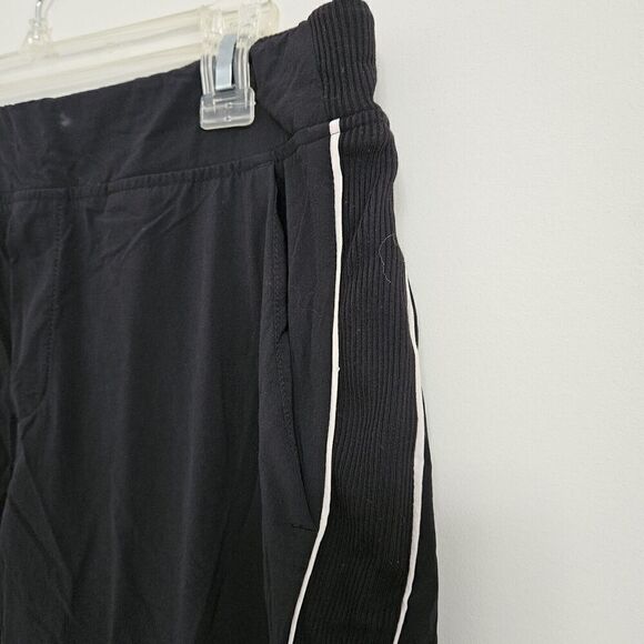 Athleta Pants Womens Size 8 Black Jogger Sweats Athletic Gym Athleisure Pockets - Picture 3 of 10
